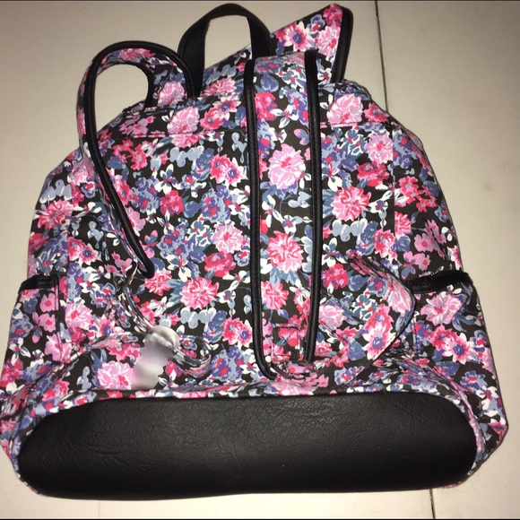 🌈3/$25 NWT Candie's Backpack - Picture 2 of 4