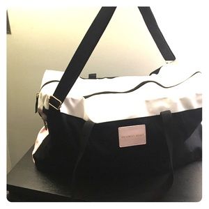 Victoria's Secrete Weekender/duffle