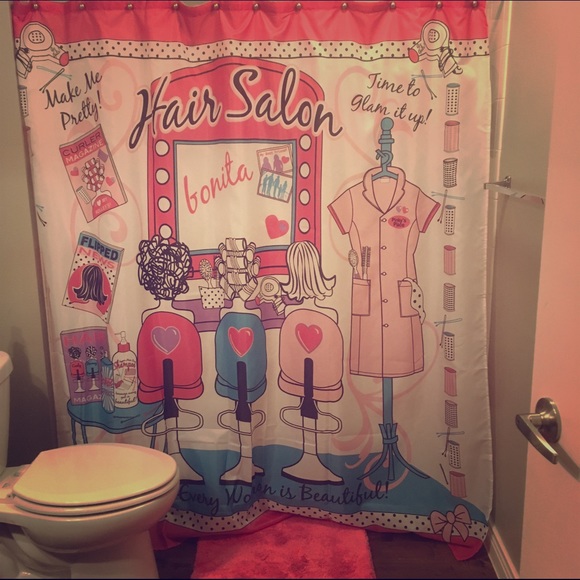 Bathroom curtain set