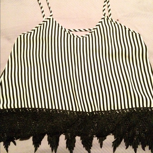 Cute striped crop top