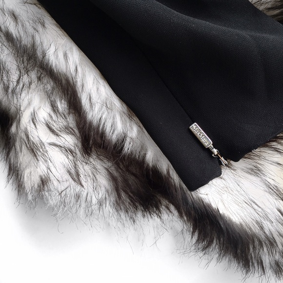 🔴Sold in bundle| Max Mara black dress - Picture 3 of 3