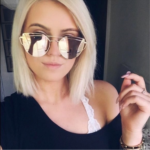 Gold Mirrored Metal Frame Sunglasses - Picture 3 of 6