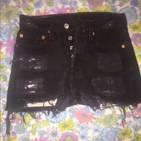 Levis high waisted shorts