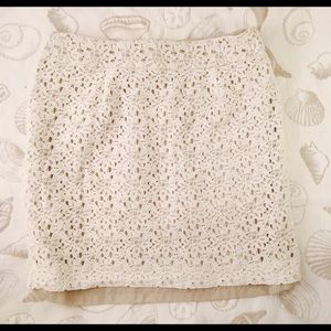 Ann Taylor LOFT Petites Floral Lace Overlay Skirt