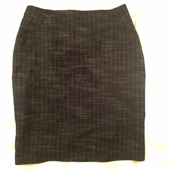 Ann Taylor Petite Working Girl Mini Skirt in 00P - Picture 1 of 4