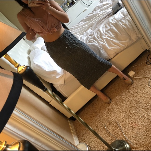 Gray sweater skirt