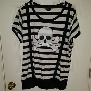 Skull t-shirt