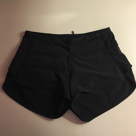 LULULEMON: speed short