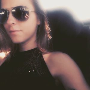 Meet your Posher, Miranda