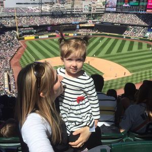 Meet your Posher, Robyn