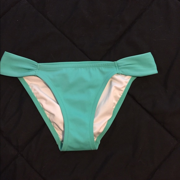 VS knockout bikini bottom in Seafoam Glow