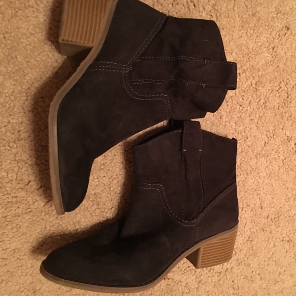 Cute black booties from target