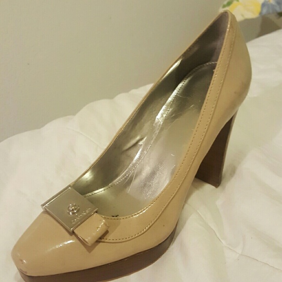 High heels - Picture 1 of 4
