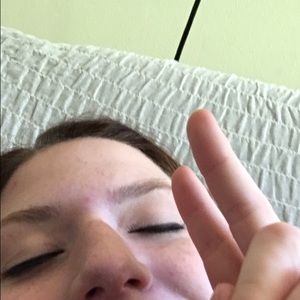 Meet your Posher, Jeva