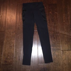 Black Ivivva leggings