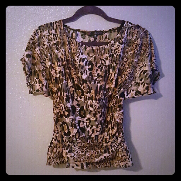 Leopard print top