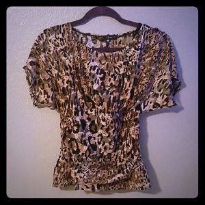 Leopard print top