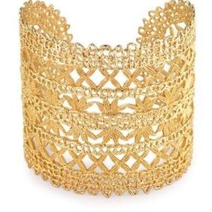 Stella & Dot Alila Lace Cuff