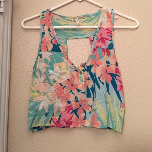 Pastel Hawaiian Crop top!