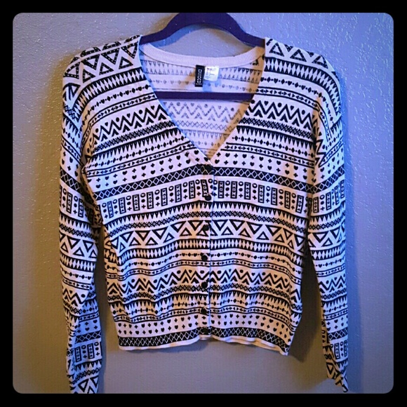 Vneck print cardigan