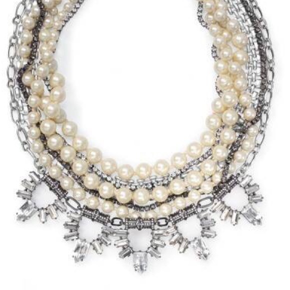 Stella & Dot Starlet a Pearl Necklace