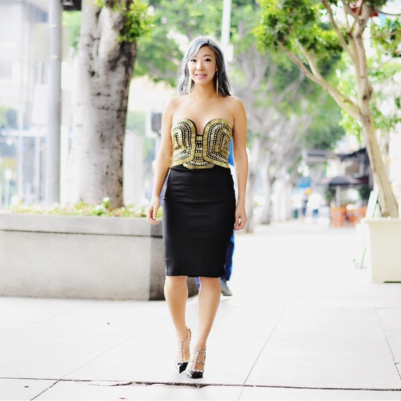 GOLD BEAD BLACK TUBE DRESS