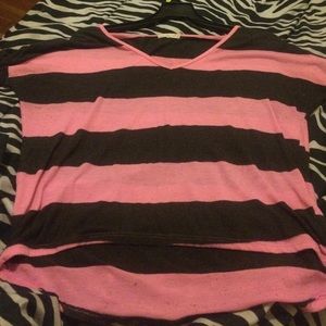 Pink and dark grey flow shirt