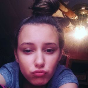 Meet your Posher, Leah