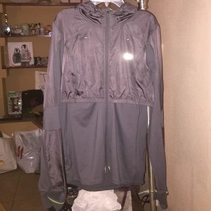 Under Armour Wind Breaker