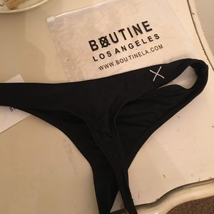 Boutine la bottom