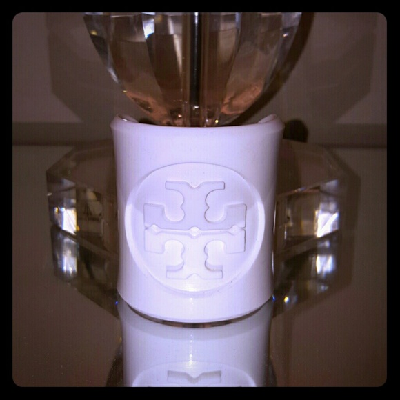 Tory Burch all white gorgeous bracelet!!