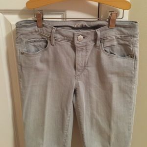 Grey denim super skinny stretch jeans