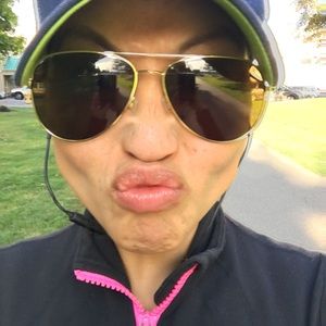 Meet your Posher, Melanie