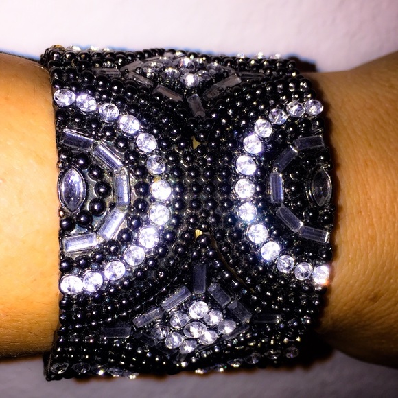 Gorgeous rhinestone cuff!