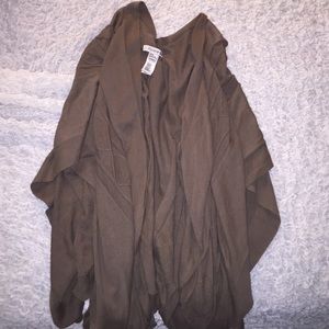 #60: Tan Poncho