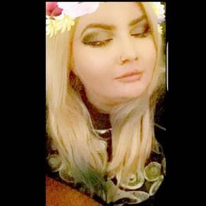 Meet your Posher, Vanessa