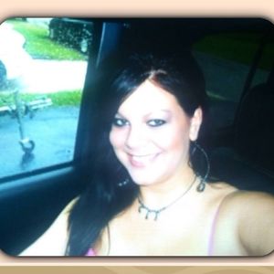 Meet your Posher, Leah