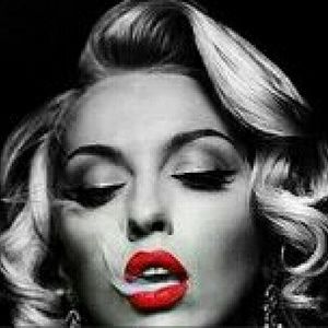 Meet your Posher, Stacia