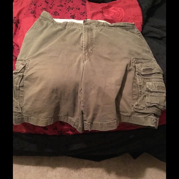 Men's Izod Cargo Shorts