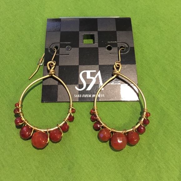 Fashion earrings - never used
