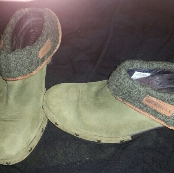 Shoes