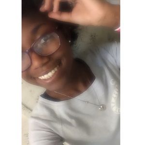 Meet your Posher, Destiny