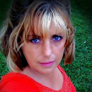 Meet your Posher, Debra