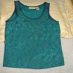 REDUCED!!!  Beautiful turquoise tank