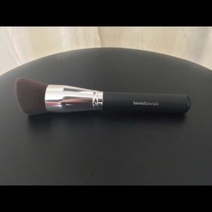 Bare Minerals Precision Face Brush