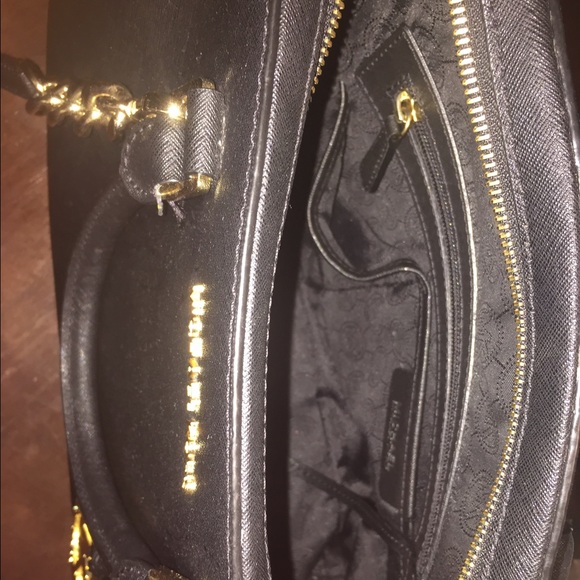 Michael Kors Purse - Picture 2 of 3