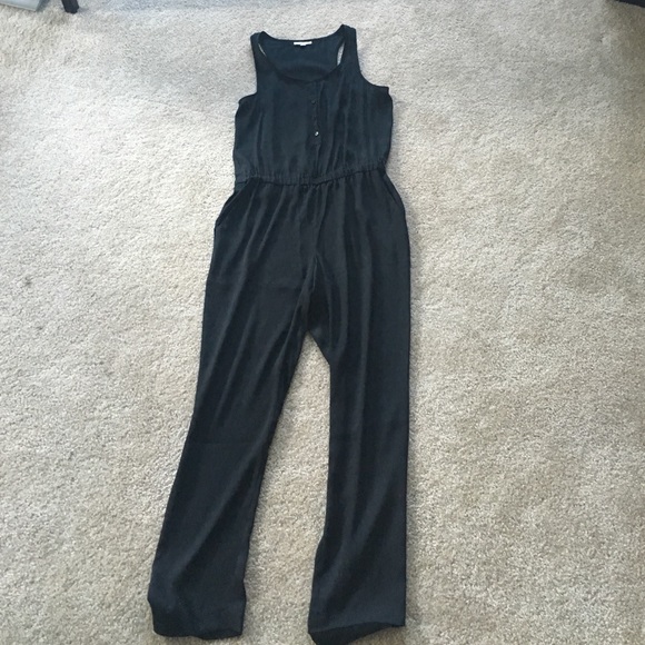 Black Jumper