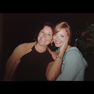 Meet your Posher, Lori