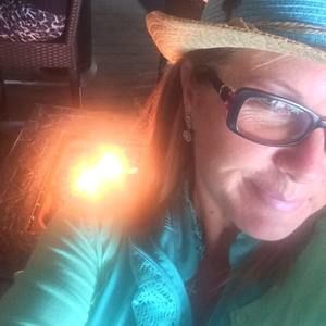 Meet your Posher, Cathy