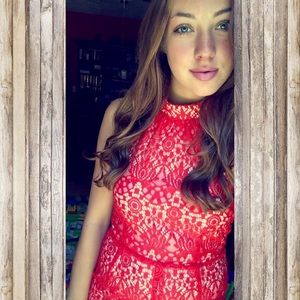 Meet your Posher, Emilee